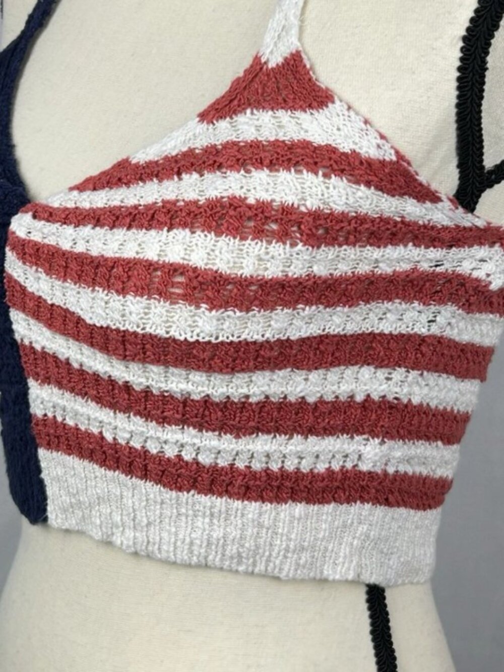 American Eagle Crochet American Flag Crop Halter Top Women’s XS Boho Festival - Picture 4 of 15